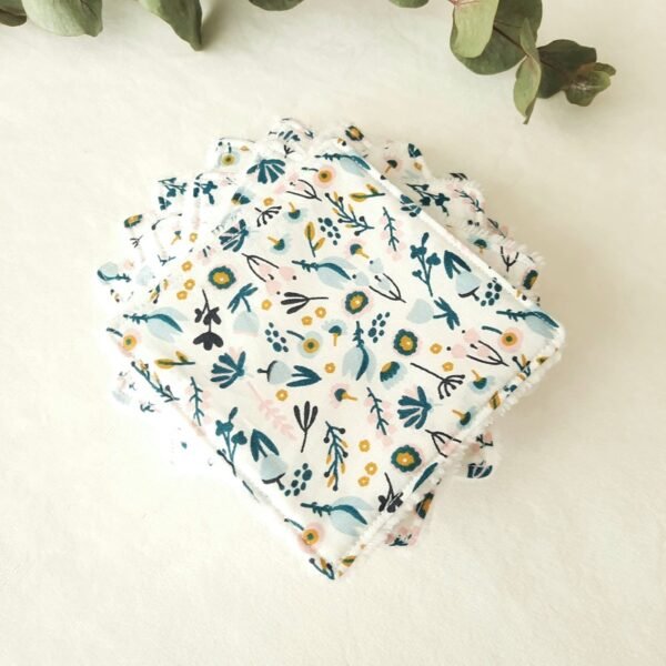 Lingettes démaquillantes débarbouillantes bébé enfant femme motifs liberty bleu