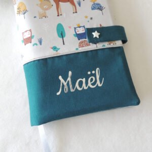 Protège carnet de santé personnalisé motifs animaux de la forêt